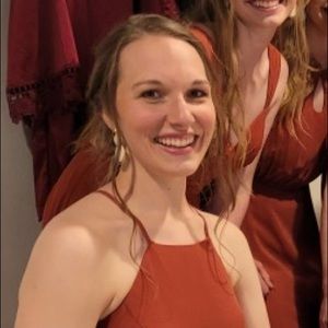 Meet your Posher, Kaitlin